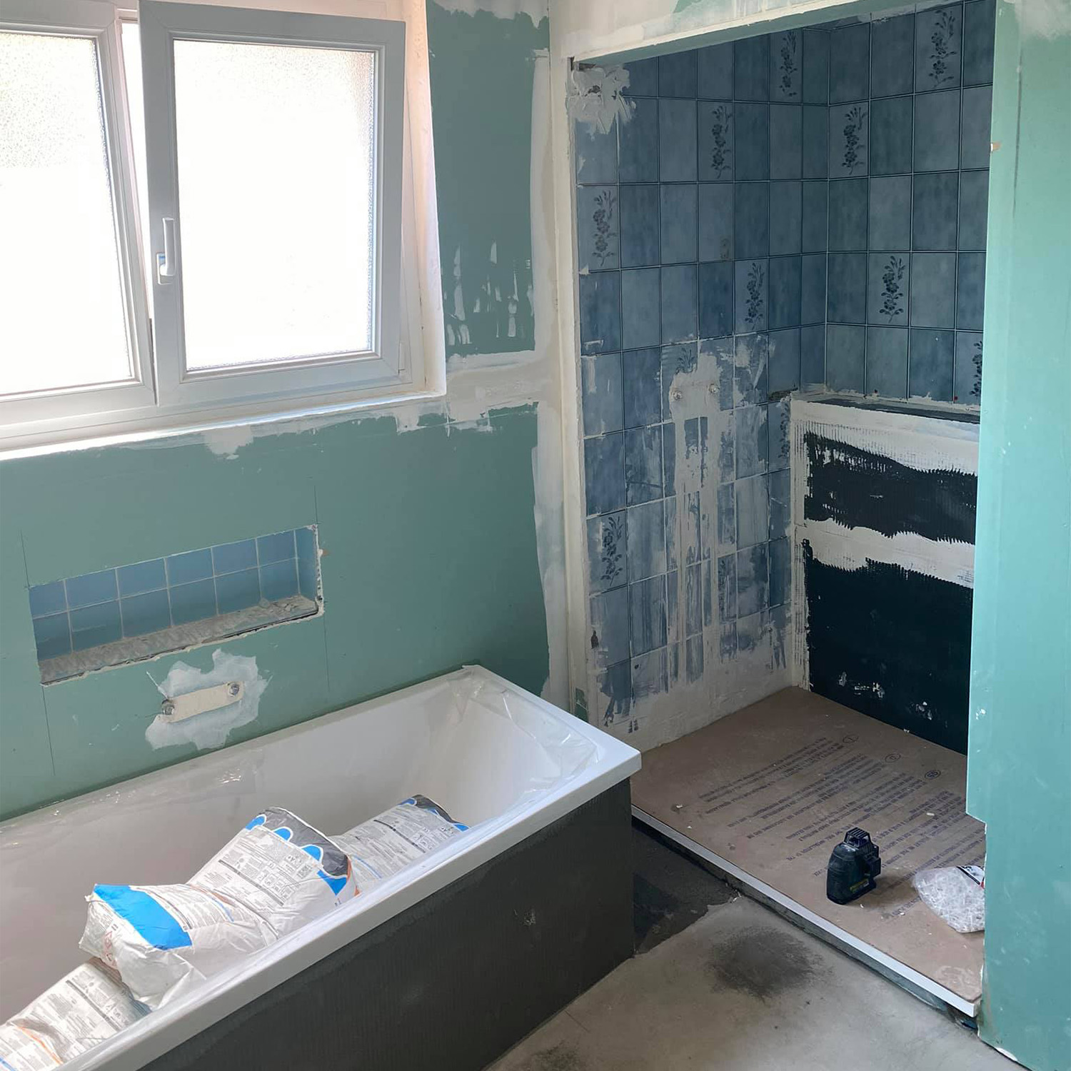 Salle de bain en travaux